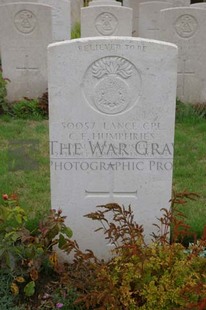 Birr Cross Roads Cemetery - Humphries, Charles Frederick